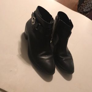Cute Black healed boots